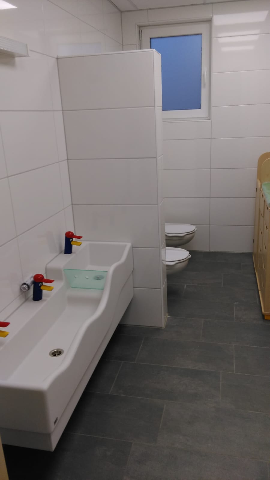 Kindgerechtes Badezimmer